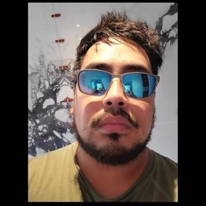 Meet your Posher, Izak